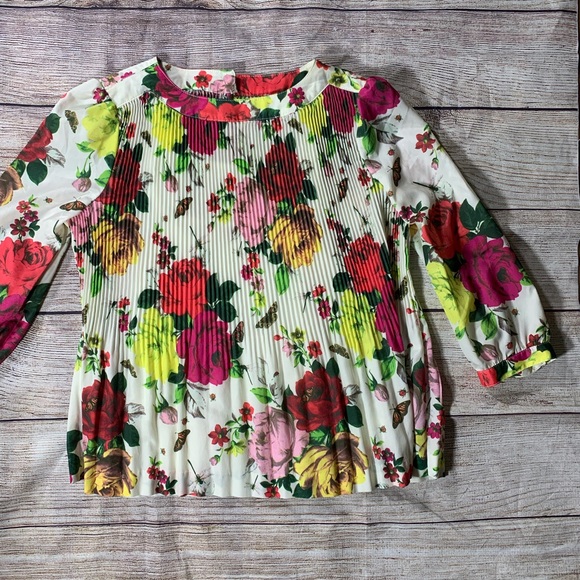 Ted Baker Other - Ted Baker pleated rose top